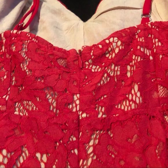 NWOT Lulu’s One Wish Red Lace Midi Dress Brand New - Picture 12 of 15